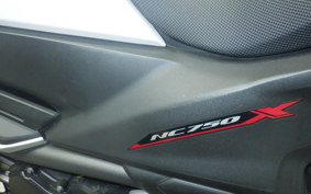 HONDA NC750X D 2017 RC90