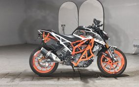 KTM 390 DUKE JPJ40