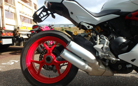 DUCATI  DUCATI  SUPER  SPORT S 2018 VA01