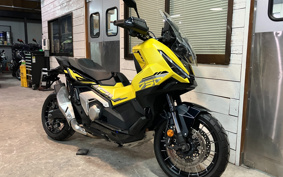 HONDA X-ADV 750 2025 RH21