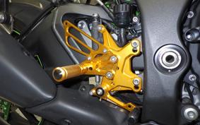 KAWASAKI ZX 10 NINJA R SE 2020 ZXT02E