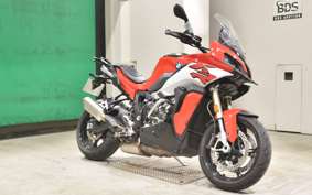 BMW S1000XR 2020
