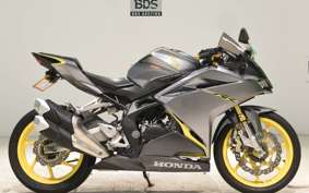 HONDA CBR250RR A 2015 MC51