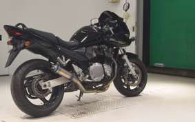 SUZUKI BANDIT 1200 S 2018 GV79A