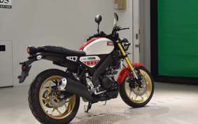 YAMAHA XSR155 2014