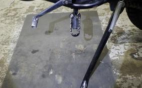SUZUKI TS185 2001