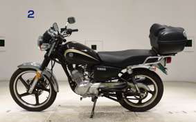 YAMAHA YB125SP 2000