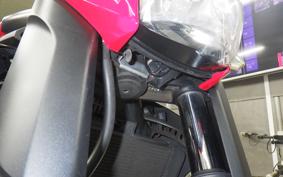 KAWASAKI ER600 N 2012