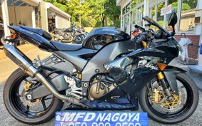 KAWASAKI NINJA ZX 10 R 2004 ZXT00C