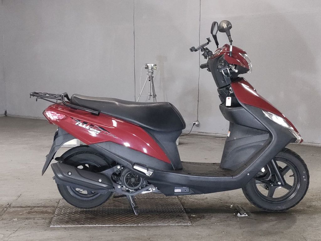 Фото Suzuki ADDRESS V125 с японского аукциона