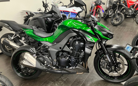 KAWASAKI Z1000 2018 ZXT00W
