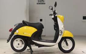 YAMAHA E-VINO SY11J