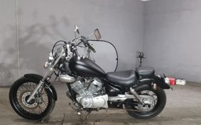 YAMAHA VIRAGO 250 3DM