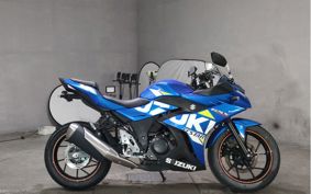 SUZUKI GSX250 R DN11A