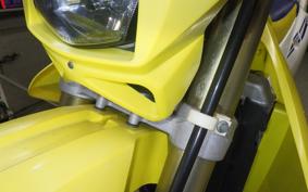 SUZUKI DR-Z400SM 2005 SK44A
