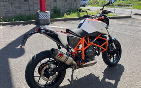 KTM 690 DUKE R 2015 LDU40