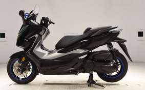 HONDA FORZA 250