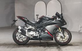 HONDA CBR250RR MC51