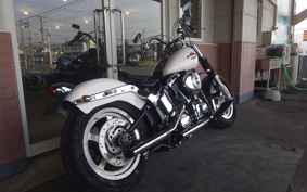 HARLEY FLSTCI 2001 BWB