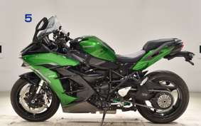 KAWASAKI NINJA H2 SX SE 2022 ZXT02A