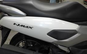 YAMAHA N-MAX 2012 SE86J
