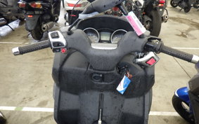 PIAGGIO MP3 250