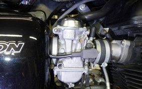 TRIUMPH THRUXTON 900 2005