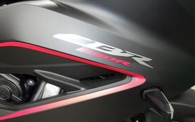 HONDA CBR650R E-Clutch 2026 RH17