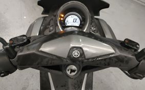 YAMAHA N-MAX 155 SG50J