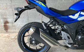 SUZUKI GSX250 R DN11A