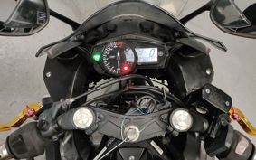 YAMAHA YZF-R25 RG10J