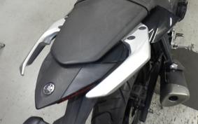 YAMAHA MT-25