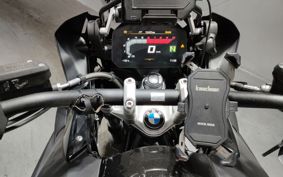 BMW R1250GS 0M01