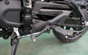 HUSQVARNA SVARTPILEN4 2024