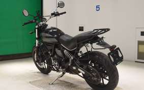 DUCATI SCRAMBLER SIXTY2 2016