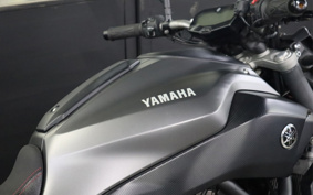 YAMAHA MT-07 2015 RM07J