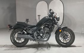 HONDA REBEL MC49