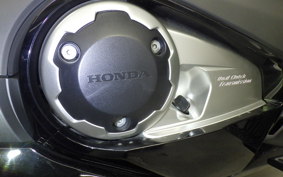 HONDA NM4 VULTUS -02 2015 RC82