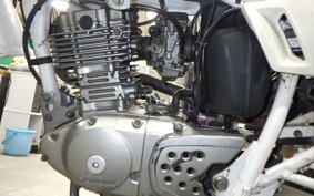 SUZUKI DJEBEL 200 (DR200SE) SH42A