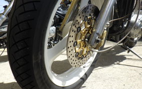 HARLEY XLH883