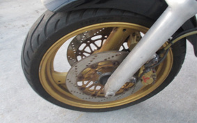SUZUKI GSX400 2004 GK7CA
