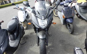 YAMAHA XJ6 2009