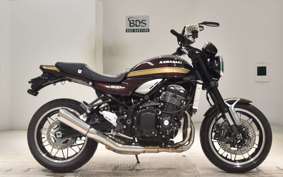 KAWASAKI Z900RS 2025 ZR900K