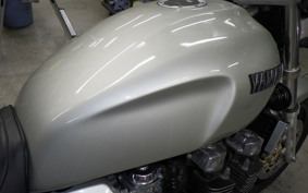 YAMAHA XJR1200 1995 4KG