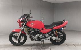 SUZUKI GSX250 ZR250C
