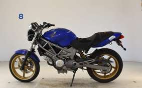 HONDA VTR 250 MC33