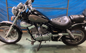 YAMAHA VIRAGO 250 3DM