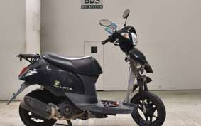 SUZUKI ﾚｯﾂ CA4AA