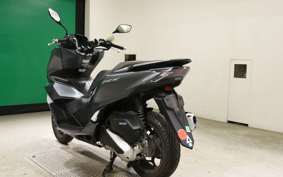 HONDA PCX 125 2004 JK05