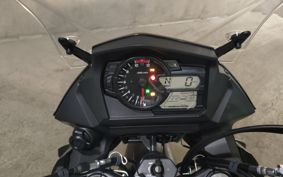 SUZUKI DL650 ( V-Strom 650 ) C733M